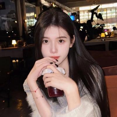 我靠情敌吹牛发家